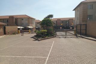 2 Bedroom Apartment in Montana Park