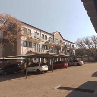 1 Bedroom Apartment in Montana