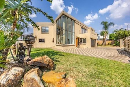 5 Bedroom House in Zambezi Country Estate