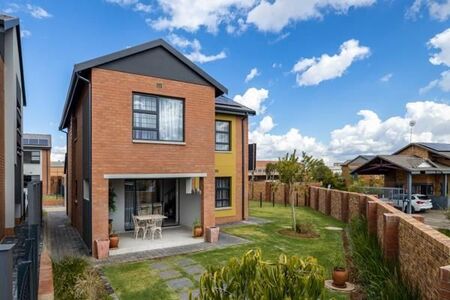 3 Bedroom Duplex in Pretoria North