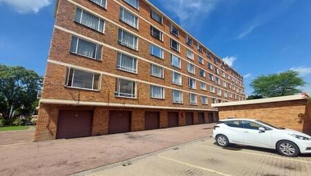 2 Bedroom Apartment in Rietfontein
