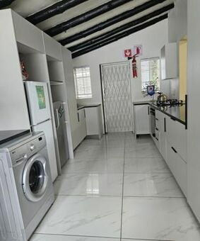 3 Bedroom House in Wendywood