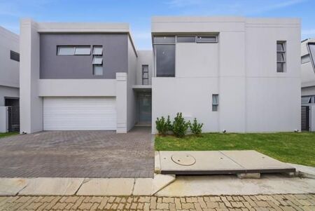 4 Bedroom Cluster in Bryanston