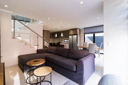 4 Bedroom Cluster in Morningside