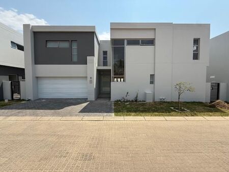 4 Bedroom Cluster in Bryanston