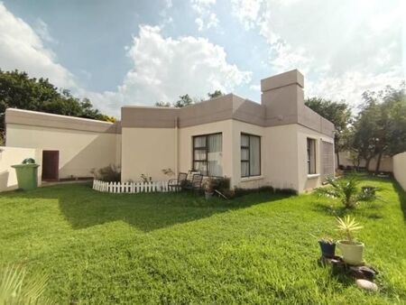 3 Bedroom Cluster in Sunninghill