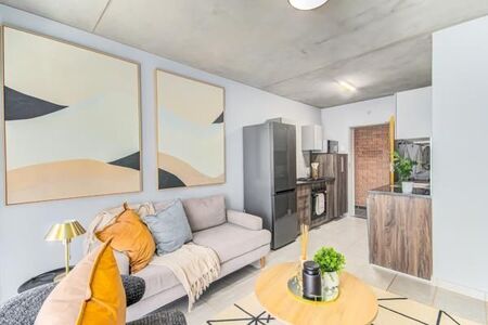 2 Bedroom Apartment in Douglasdale