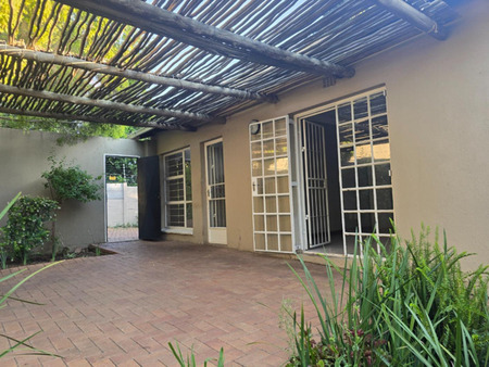 2 Bedroom Townhouse in Fourways
