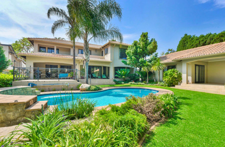 4 Bedroom House in Fourways Gardens