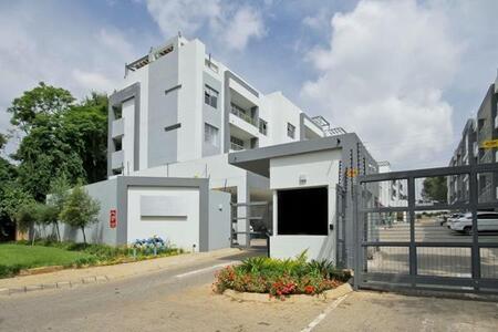 3 Bedroom Apartment in Birnam