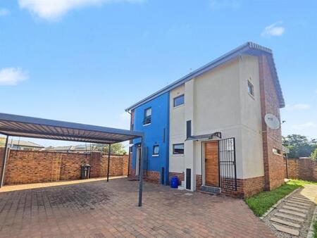 4 Bedroom House in Randpark Ridge