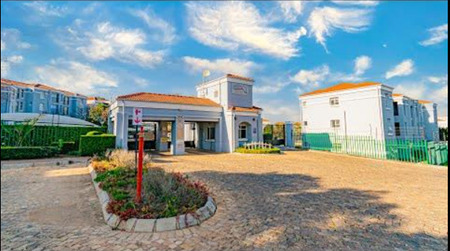 2 Bedroom Apartment in Northcliff