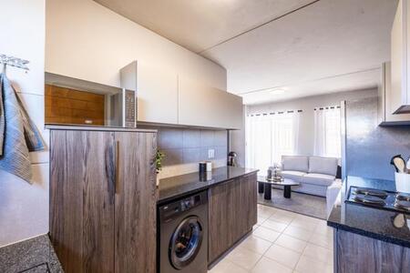 2 Bedroom Apartment in Cosmo City