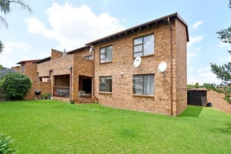 3 Bedroom Townhouse in North Riding