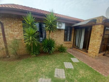 2 Bedroom Townhouse in Riversdale