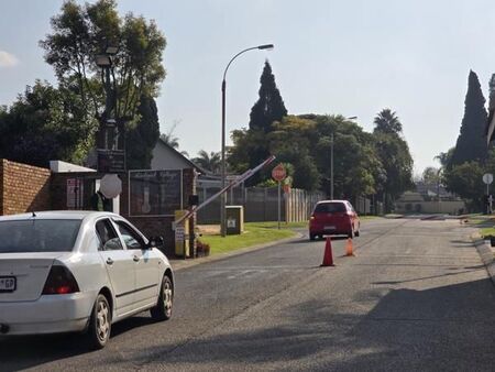3 Bedroom House in Van Riebeeck Park