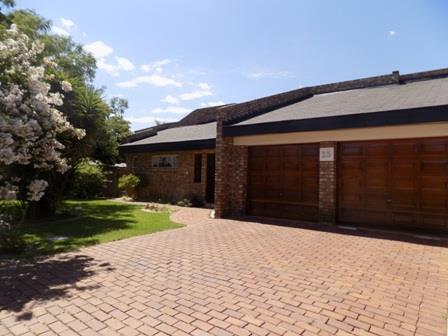 3 Bedroom Cluster in Sunward Park