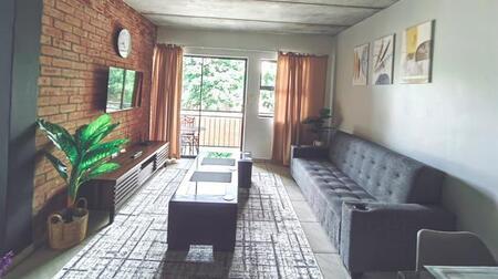 2 Bedroom Apartment in Jansen Park