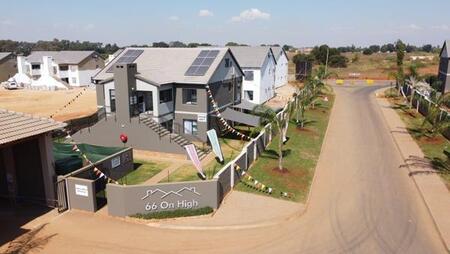 2 Bedroom Townhouse in Nortons Home Estate