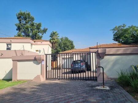 3 Bedroom House in Alberton