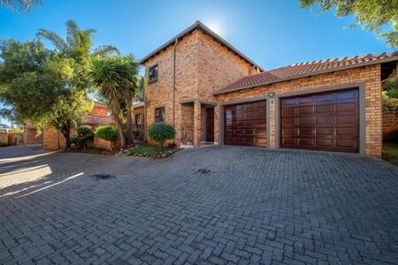 3 Bedroom Townhouse in Meyersdal