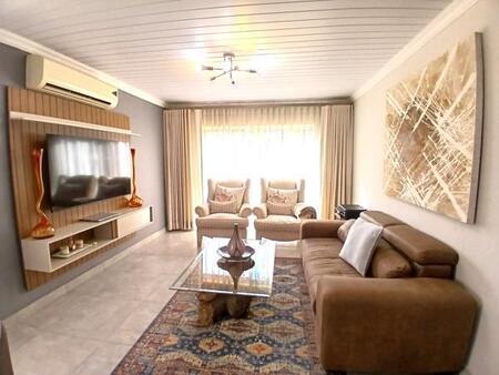 3 Bedroom Townhouse in Heuwelsig Estate