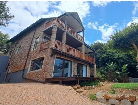 3 Bedroom House in Wavecrest