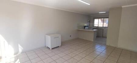 2 Bedroom Townhouse in Eureka