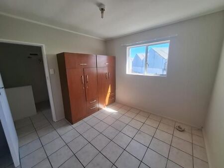 2 Bedroom Duplex in Ferguson