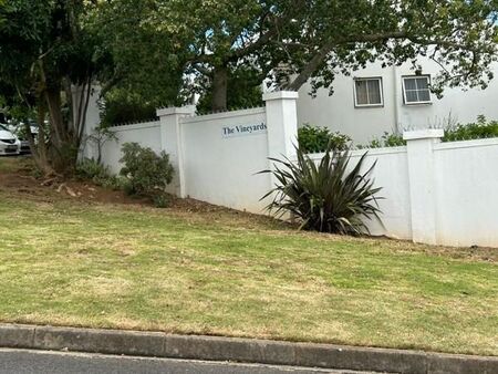 2 Bedroom Apartment in Aurora