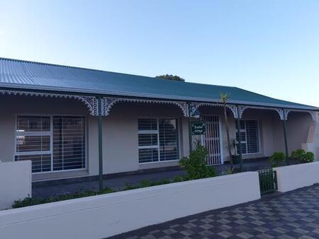 3 Bedroom House in Middedorp