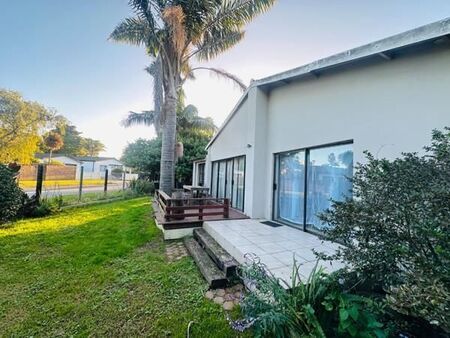 3 Bedroom House in Loerie Park