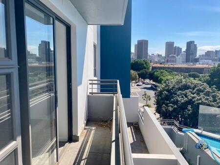 1 Bedroom Apartment in Zonnebloem