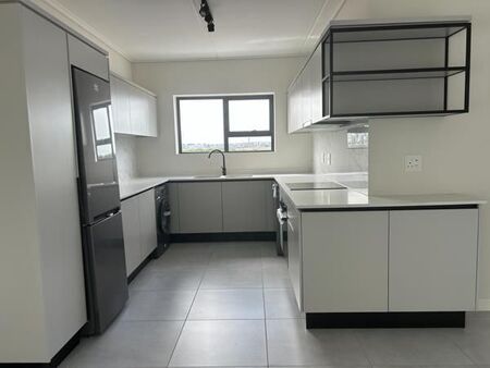 3 Bedroom Apartment in Sandown