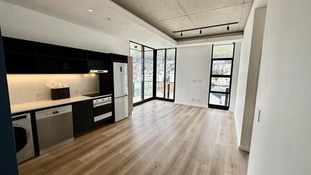 2 Bedroom Apartment in Sea Point