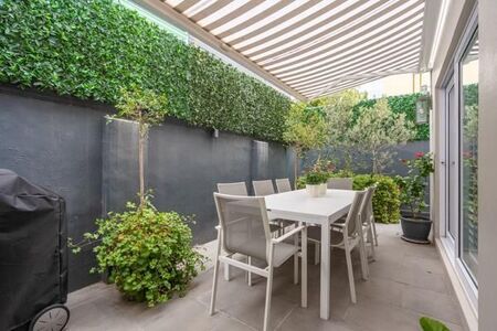 2 Bedroom House in Green Point