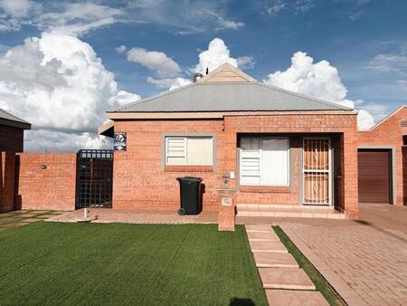 2 Bedroom House in Kathu