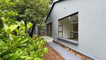 2 Bedroom cottage to rent in Cresta, Randburg