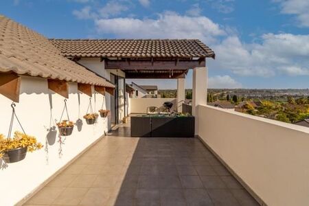 2 Bedroom Apartment in Dainfern