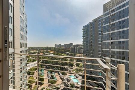 2 Bedroom Apartment in Benmore Gardens