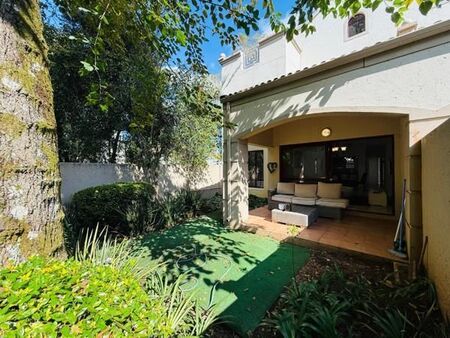 2 Bedroom Apartment in Melrose Estate