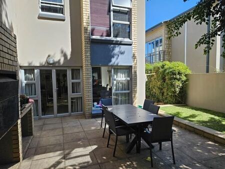 3 Bedroom Townhouse in Craighall