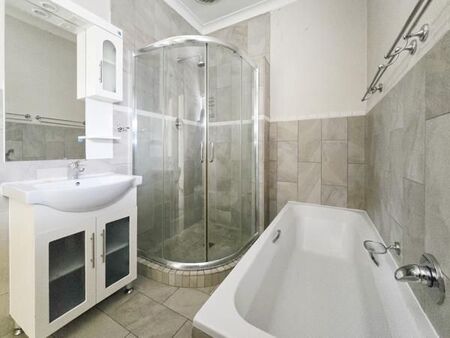 4 Bedroom House in Ferndale