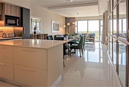 2 Bedroom Apartment in Rosebank