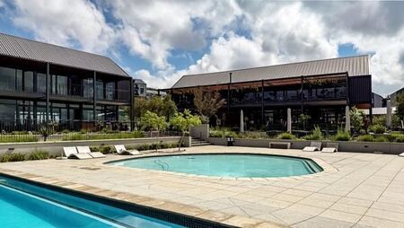 1 Bedroom Apartment in Fairland