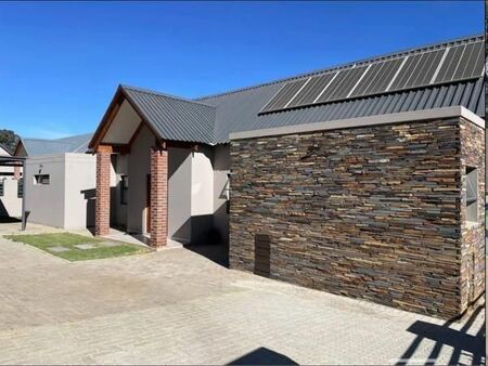 3 Bedroom House in Chartwell