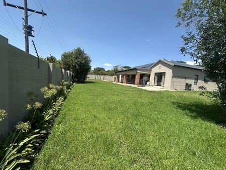 3 Bedroom House in Chartwell