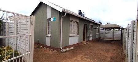 3 Bedroom House in Sky City