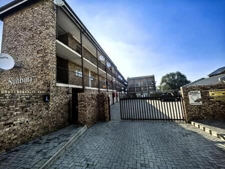 2 Bedroom Flat in Kempton Park Central