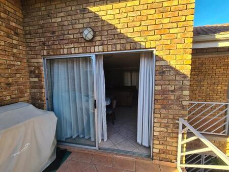 3 Bedroom Townhouse in Ravenswood